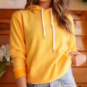 Feat Sunny Yellow unisex Hoodie